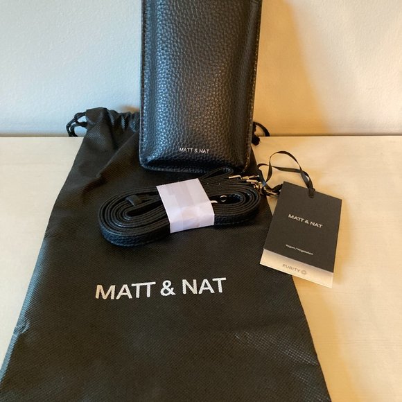 Matt & Nat Cell phone holder with a removable & adjustable strap - NWT - Picture 6 of 9